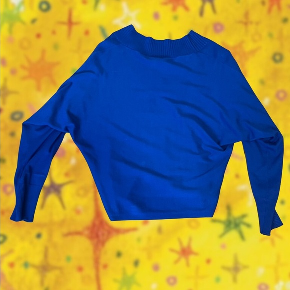 Cyrus Blue Deep Cut Sweater - Picture 2 of 3